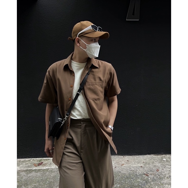 SIAM SƠMI DÀI TAY 1 TÚI ĐƠN GIẢN NAM NŨ ĐỀU BẬN XINH 2 MÀU NÂU VÀ GHI FORM RỘNG