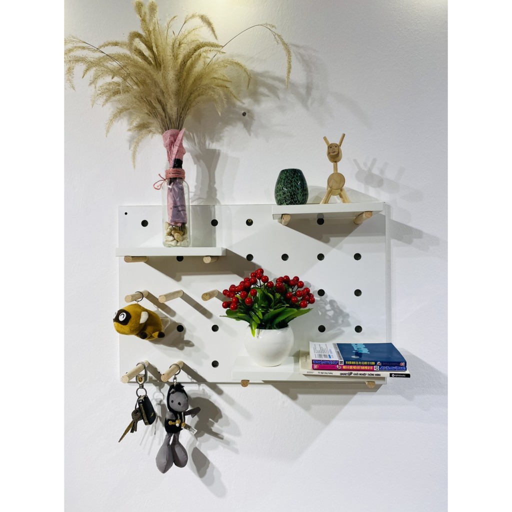 Bảng Gỗ Treo Tường Đa Năng - Kệ Gỗ Trang Trí -Bảng PEGBOARD Gỗ Thông Tự Nhiên