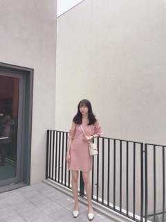 Đầm suông rớt vai