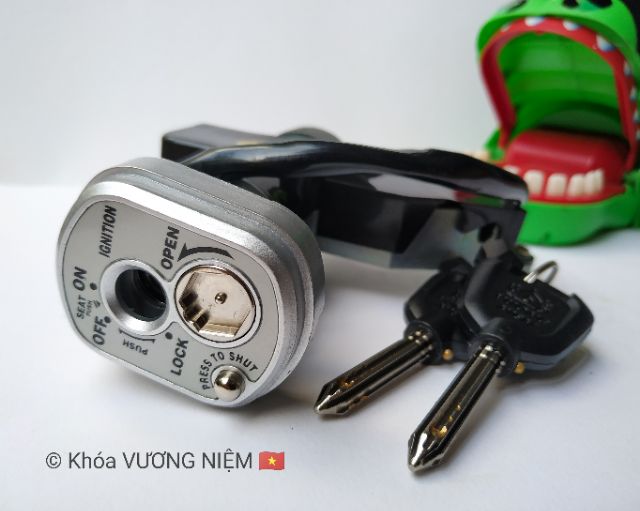 Khóa xe future 125 Fi chìa 8 cạnh chống trộm cao cấp chính hãng VƯƠNG NIỆM 🇻🇳