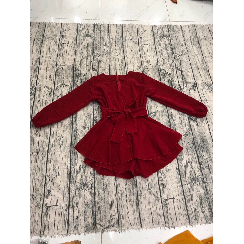 Jumpsuit tay dài phối tầng quyến rũ