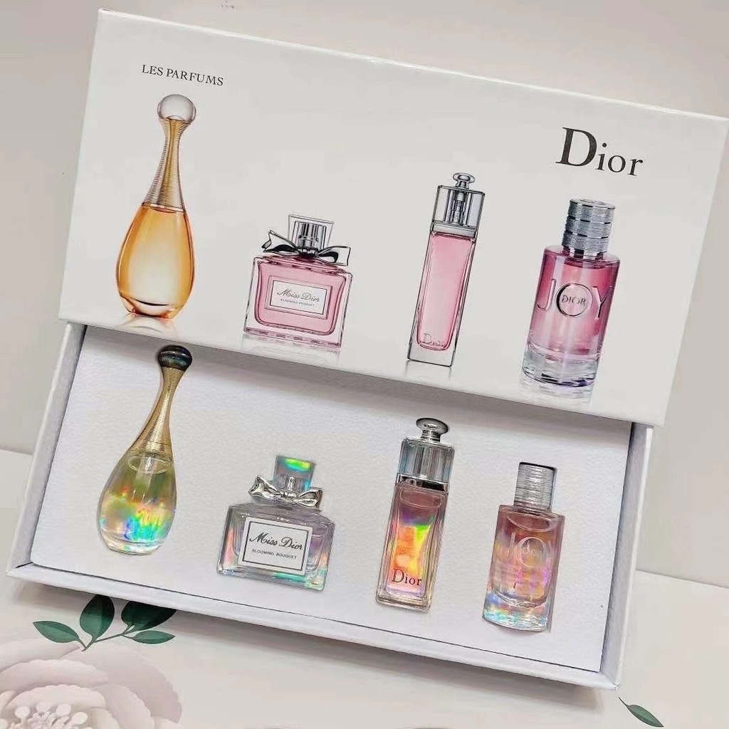 Set 5 lọ nước hoa Dior mùi hương dịu nhẹ quyến rũ 5ml
