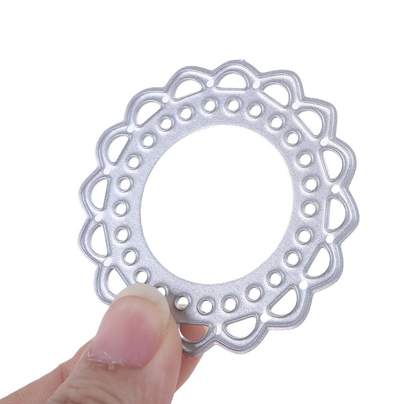 Khuôn cắt giấy kim loại khung tròn họa tiết ren xinh xắn