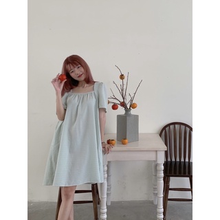 D12 - Đầm caro mint