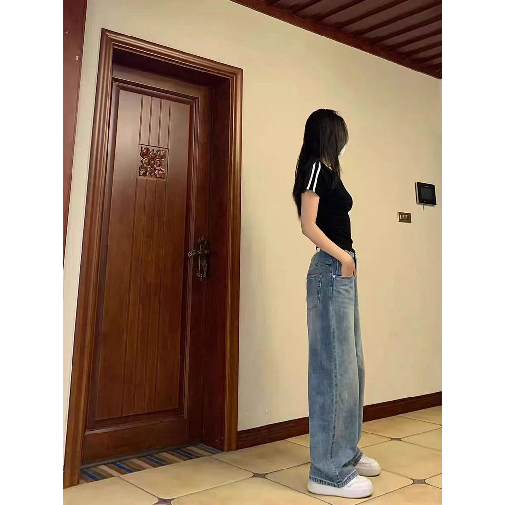 Áo Thun Nữ Ngắn Tay Cổ Tròn Sọc Ngang Thời Trang