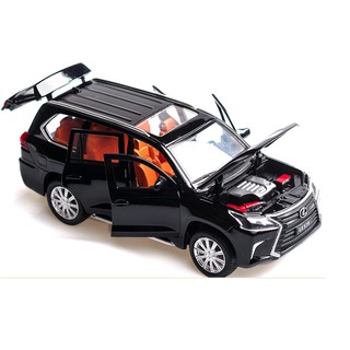 Xe mô hình Lexus LX570 tỉ lệ 1:32 xe bằng sắt mở các cửa có âm thanh và đèn