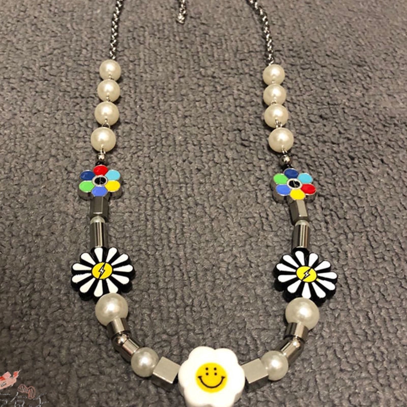 Dây Chuyền Mặt Hoa Cúc Đính Ngọc Trai Phong Cách Hip Hop