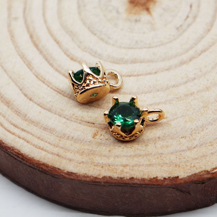 Mặt Dây Chuyền Hình Vương Miện Bằng Đồng 18k Đính Đá Zircon diy 4 Màu Tùy Chọn