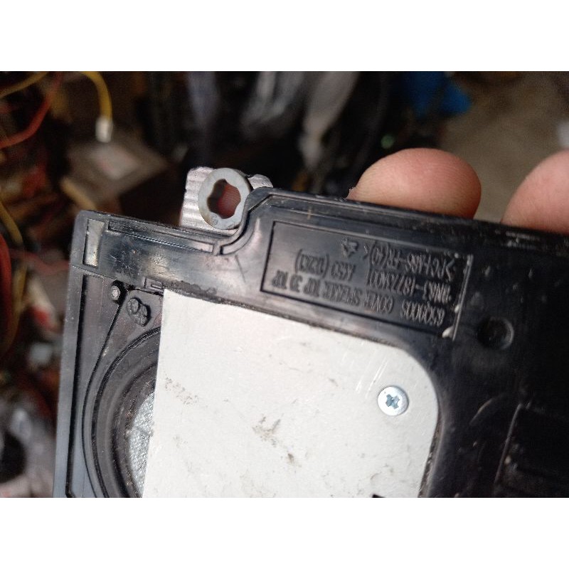 Cặp Chép từ neo gỡ từ tivi samsung 65inch 5w hát tốt. 589nhattao