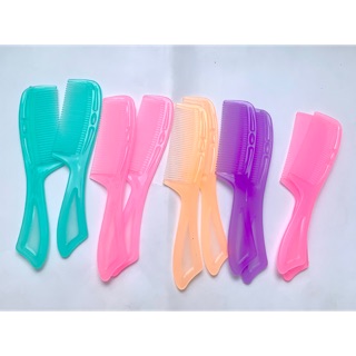 lược nhựa chải tóc