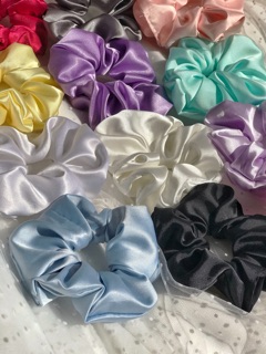 Scrunchies phi bóng ✨