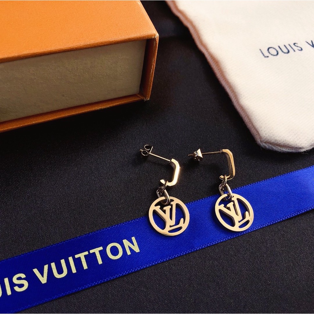 LOUIS VUITTON Khuyên Tai Tròn Bằng Thép Titan In Logo LV Thời Trang