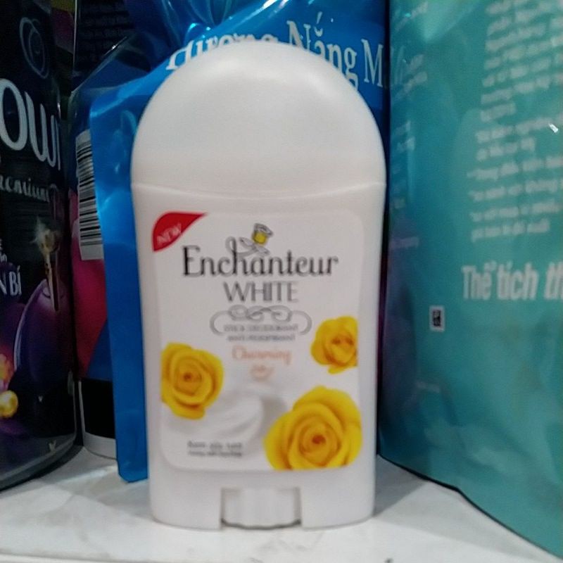 Sáp khử mùi Enchanteur Charming 40g