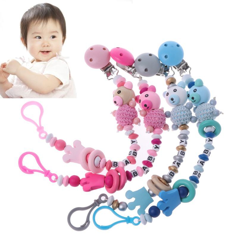 Dây giữ ti giả có kẹp gắn áo quần em bé siêu tiện lợi