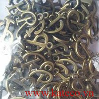 A1920P Chữ hoa 13mm Màu đồng 50 gram/bịch