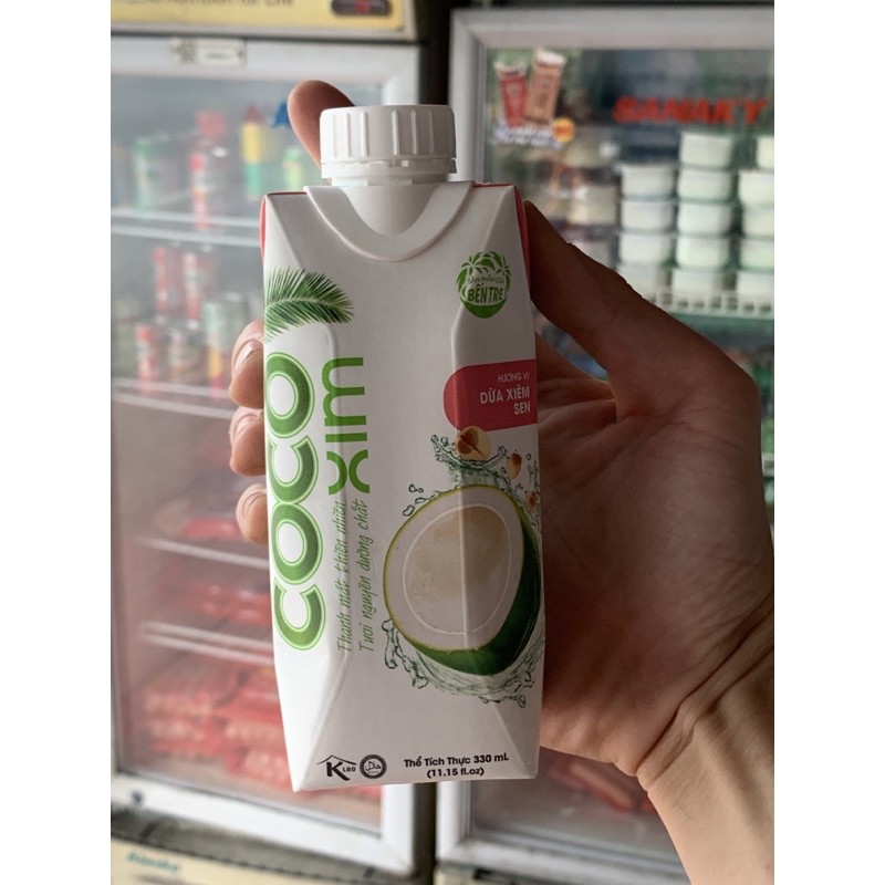 Nước Dừa Xiêm Xanh Cocoxim