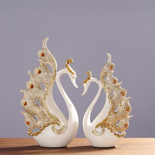 Tượng trang trí Cặp thiên nga trắng cánh vàng - Trang trí phong cách hiện đại