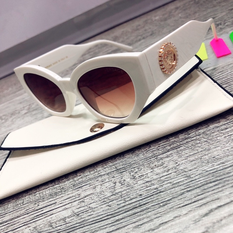 kính mát ❌kính thời trang 2021 | BigBuy360 - bigbuy360.vn