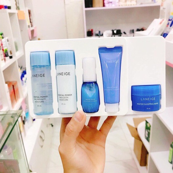 Set 5 Món Laneige Moisture Care Travel Kit - Dưỡng Ẩm, Cấp Nước, Chăm Sóc Da Hiệu Quả