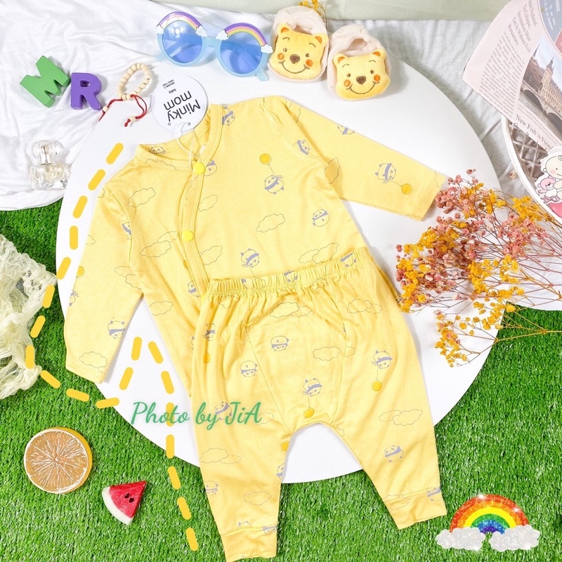 bộ sơ sinh dài tay, cài chéo minky mom chất thun lạnh mịn mát