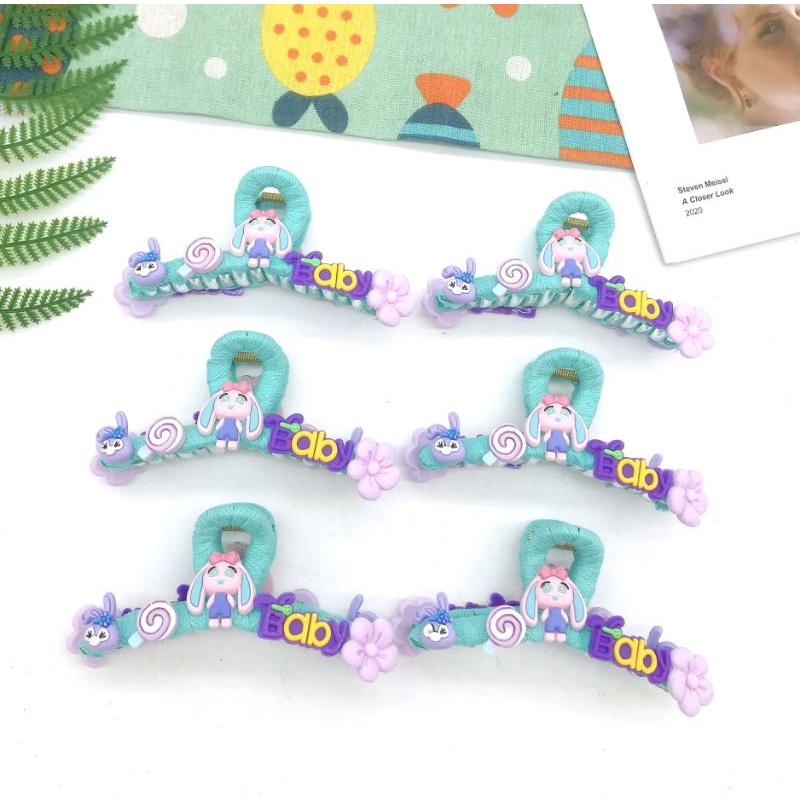 Kẹp tóc càng cua họa tiết thỏ tím Stella phong cách hàn quốc