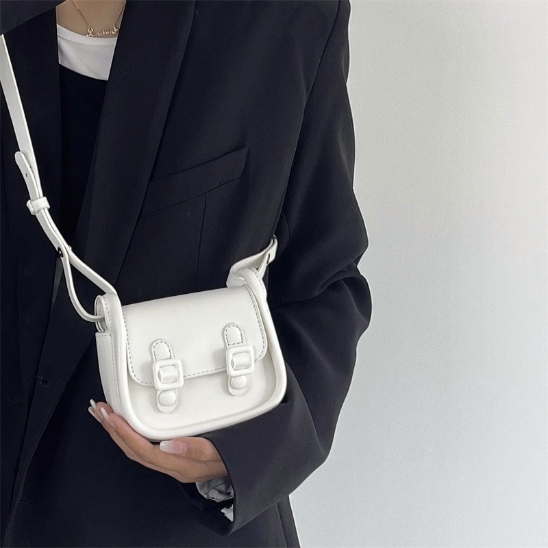 Túi đeo chéo mini dễ thương Butterfly