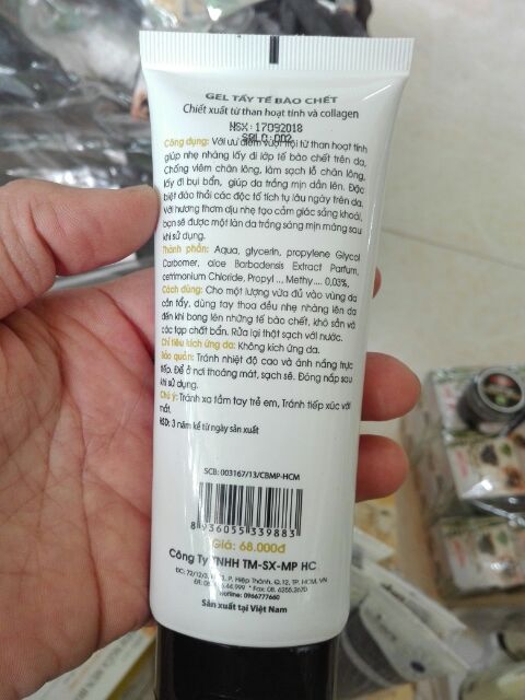 Tẩy tế bào chết Gold Bee - chiết xuất từ than hoạt tính và Collagen | BigBuy360 - bigbuy360.vn