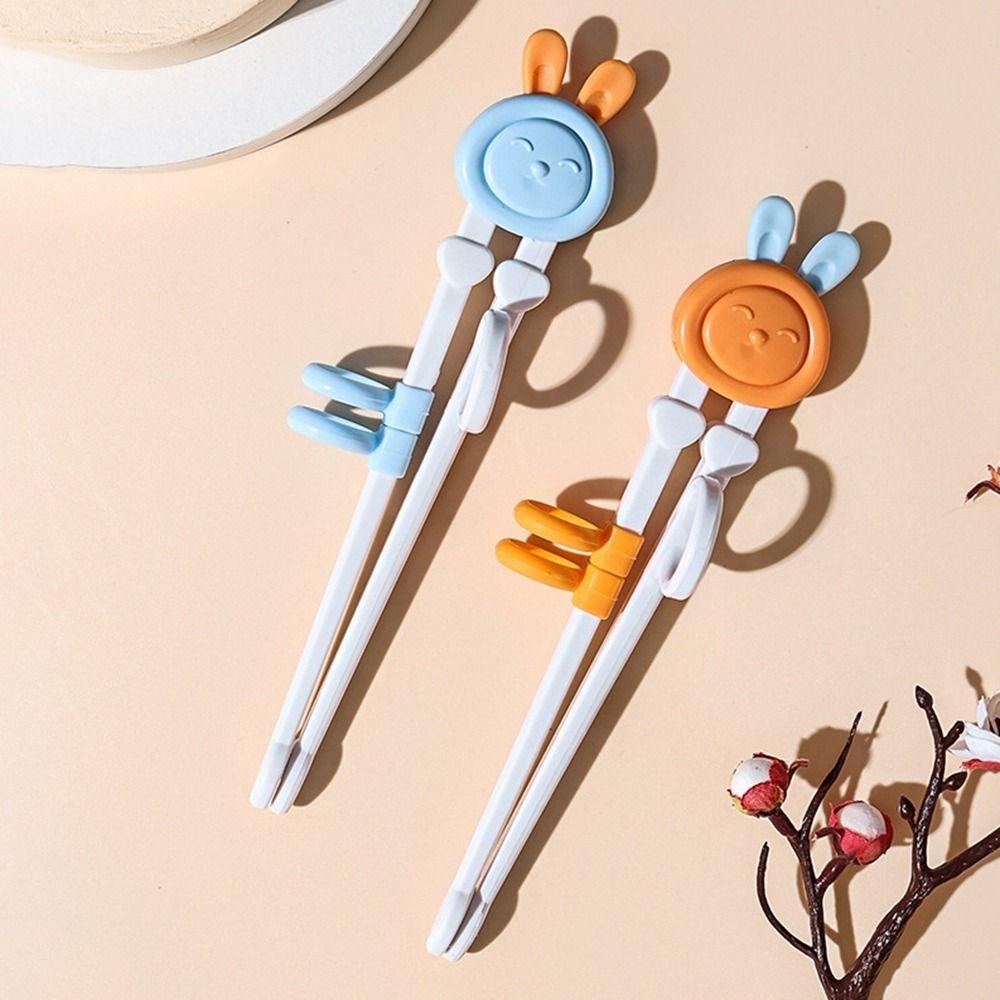 Bộ Đũa Tập Ăn Họa Tiết Hoạt Hình Dễ Thương Cho Bé
