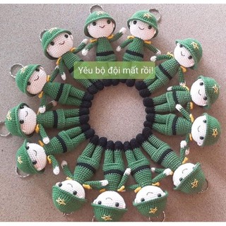 móc khoá chú bộ đội