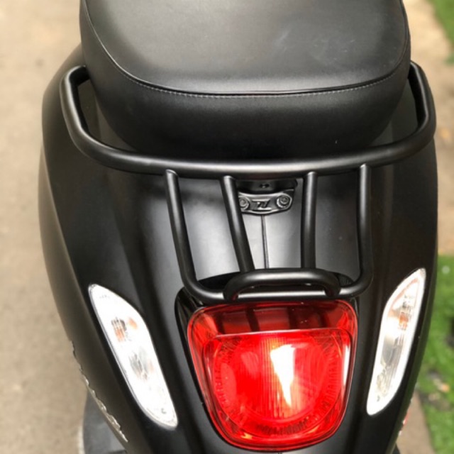 BAGA CONG SAU Z VESPA NHẬP KHẨU ( tặng kèm ốp chìa khoá hoặc logo dán cavat )