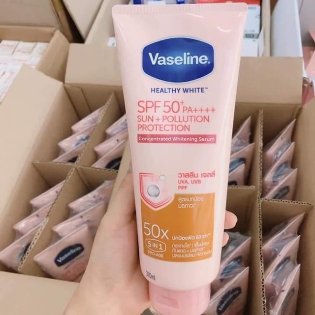 Dưỡng thể Vaseline thái lan 50X (320ml)