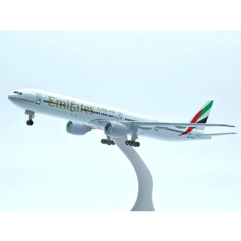 ⚡️ Mô hình máy bay 20cm kim loại hãng EMIRATES+ Đế chưng bày đẹp