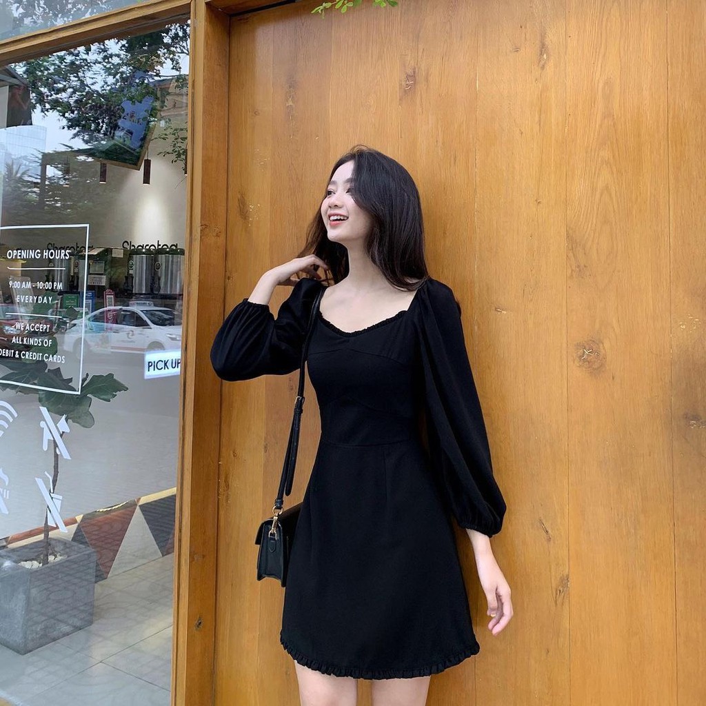 Váy Dalia Dress đen bèo ngực và gấu