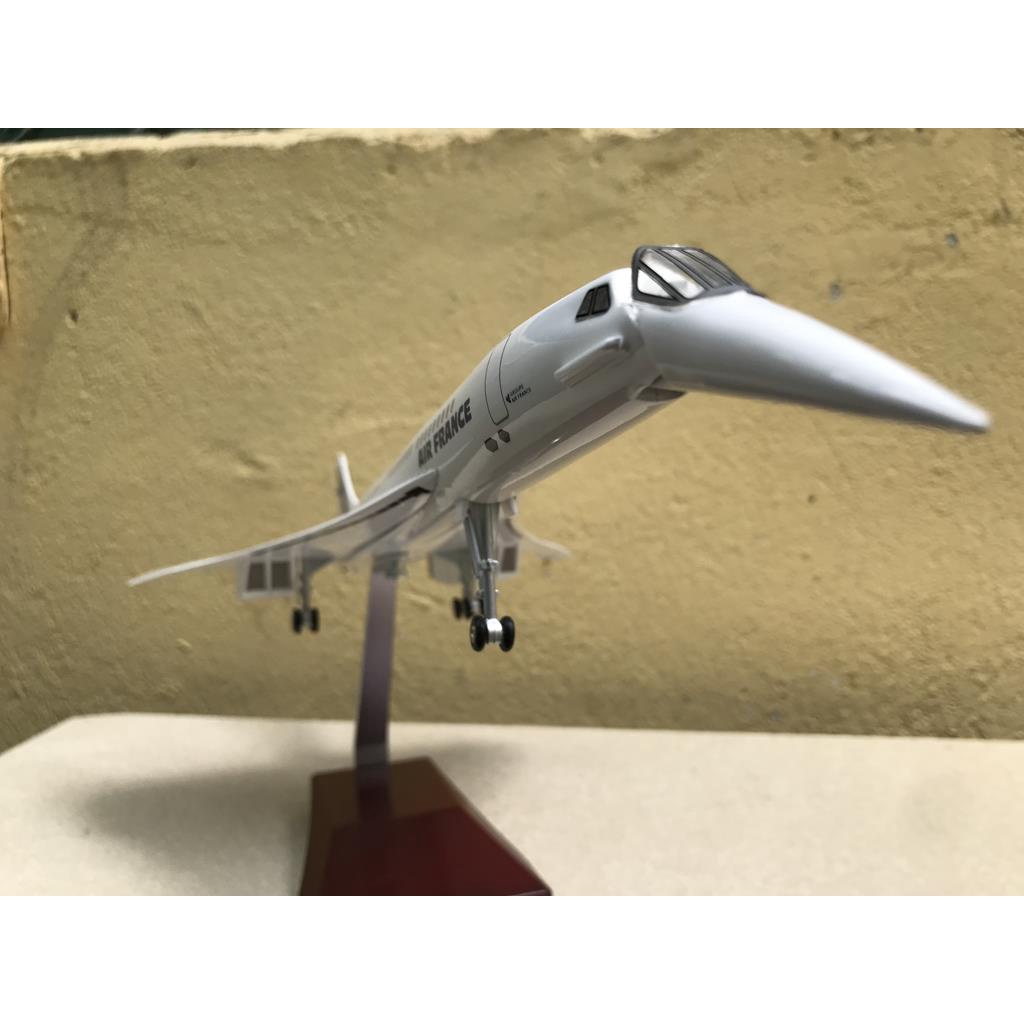 Mô hình máy bay siêu thanh CONCORDE British - 1:125