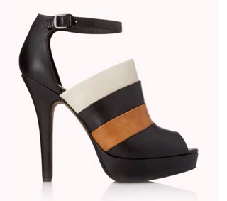 Giày F21 xả kho chuẩn auth 100%