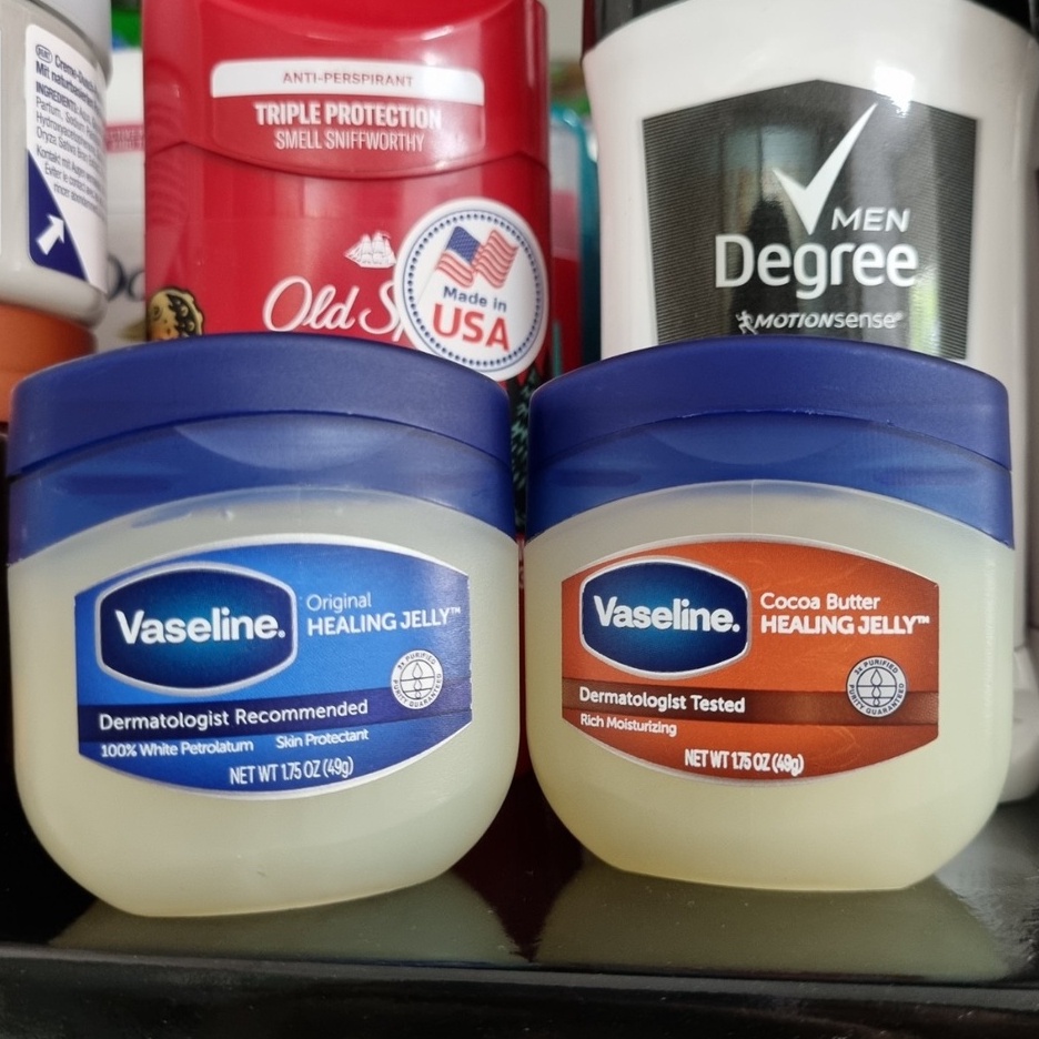 Sáp Vaseline Mỹ dưỡng ẩm Pure Petroleum Jelly Original  / Vaseline cacao 49g