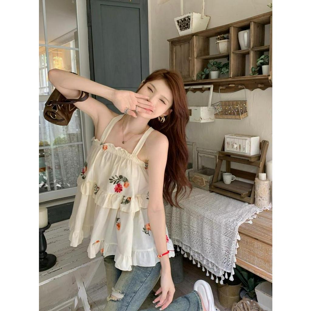 Áo Hai Dây Thêu Hoa Hai Tầng Cổ Vuông - Áo Váy 2 Dây Hoạ Tiết Thêu Hoa Thời Trang Nữ Mùa Hè