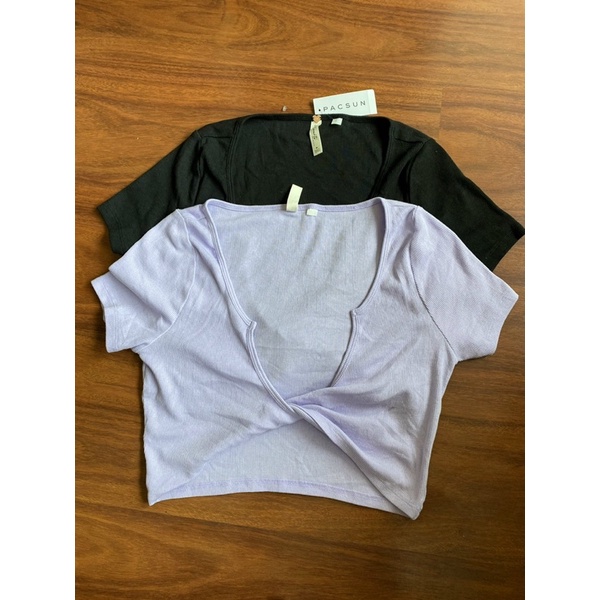 Áo croptop xoắn ngực Pac.sun