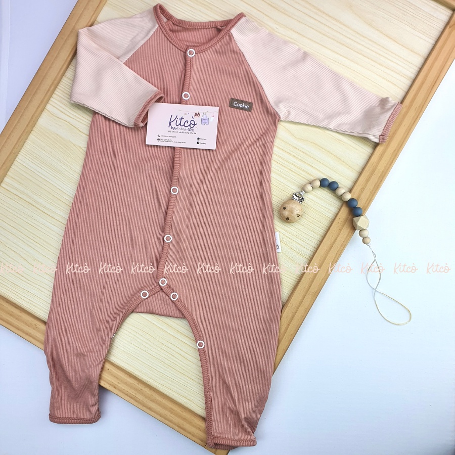 COOKIE Bodysuit dài tay cài giữa
