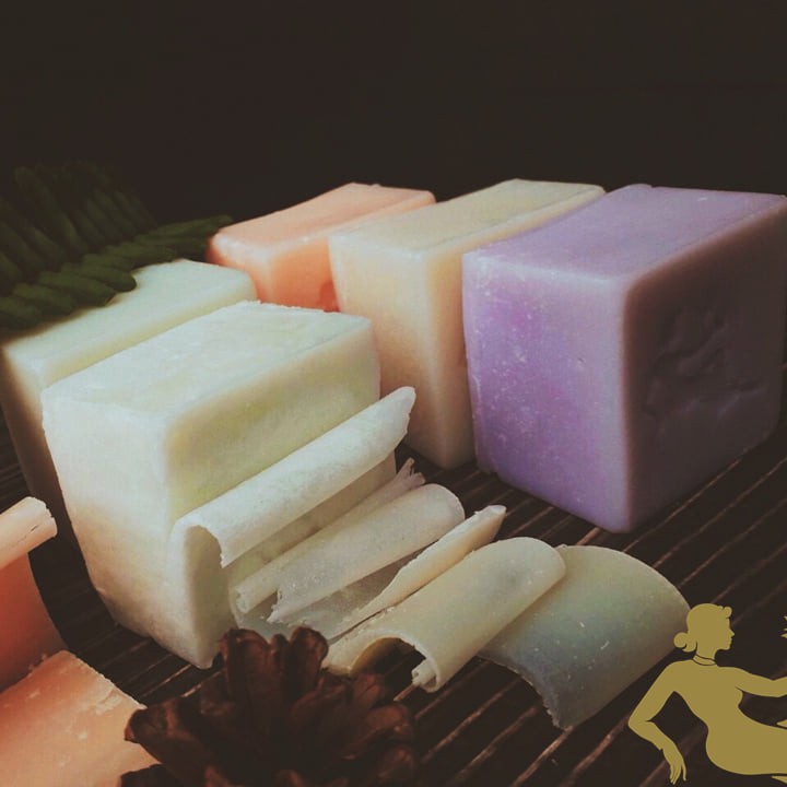 Xà bông dưỡng ẩm, thải độc tố - Oải Hương & Hương Thảo (MOISTURIZE & HEALING SOAP BAR - LAVENDER & ROSEMARY)