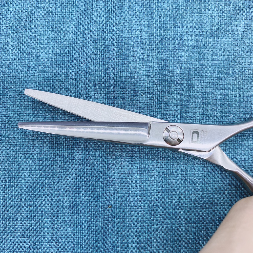 Kéo Cắt Tóc Nữ Cao Cấp 5.5inches MPKV017