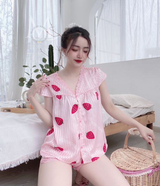 BỘ SỌT CỔ V GẤM MAI NGÔ | BigBuy360 - bigbuy360.vn