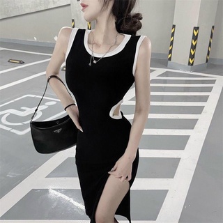 Đầm body cổ tròn dáng dài khoét eo viền màu hot