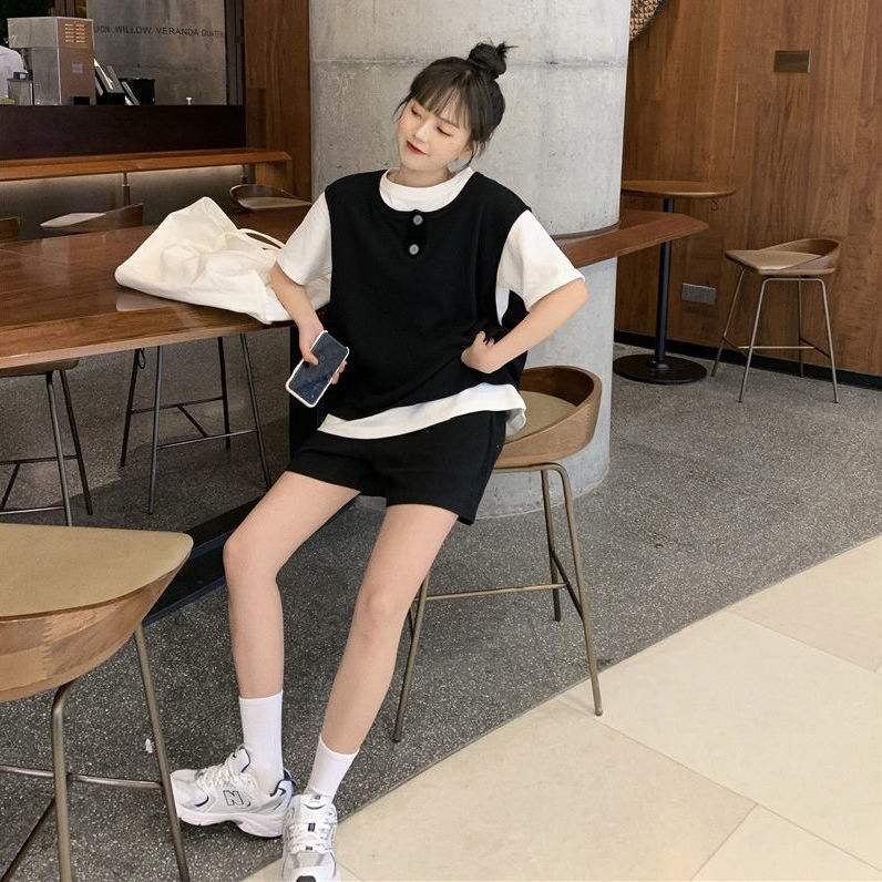Bộ Áo Thun Cotton Ngắn Tay + Quần Short Thời Trang Đáng Yêu Cho Nữ 2021 | BigBuy360 - bigbuy360.vn