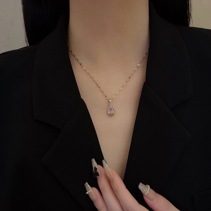 Dây Chuyền Thép Titan Đính Đá Zircon Lớn Siêu Lấp Lánh Tinh Tế Lu