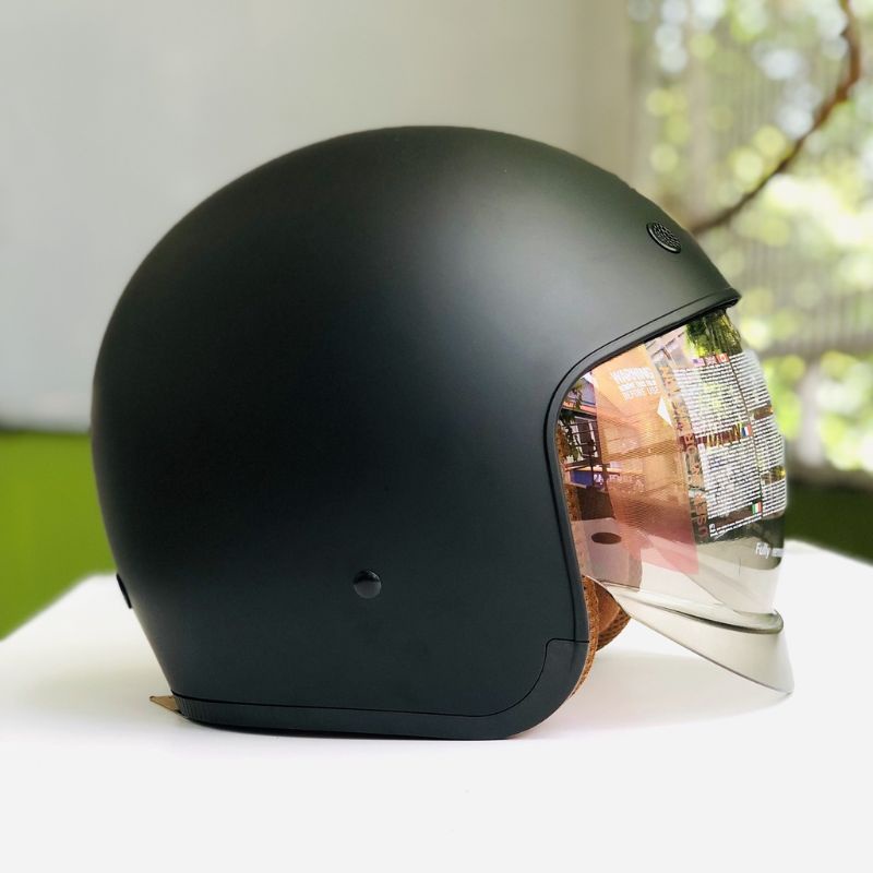 Mũ bảo hiểm kính âm 3/4 Royal M139 đen nhám chính hãng