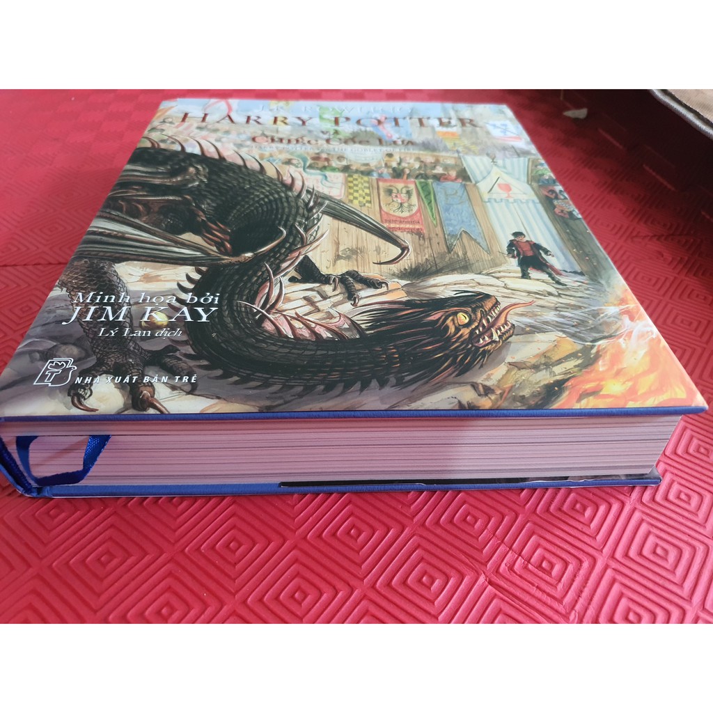 Sách - Harry Potter Và Chiếc Cốc Lửa Tập 4 (Bản Đặc Biệt Có Tranh Minh Họa Màu)