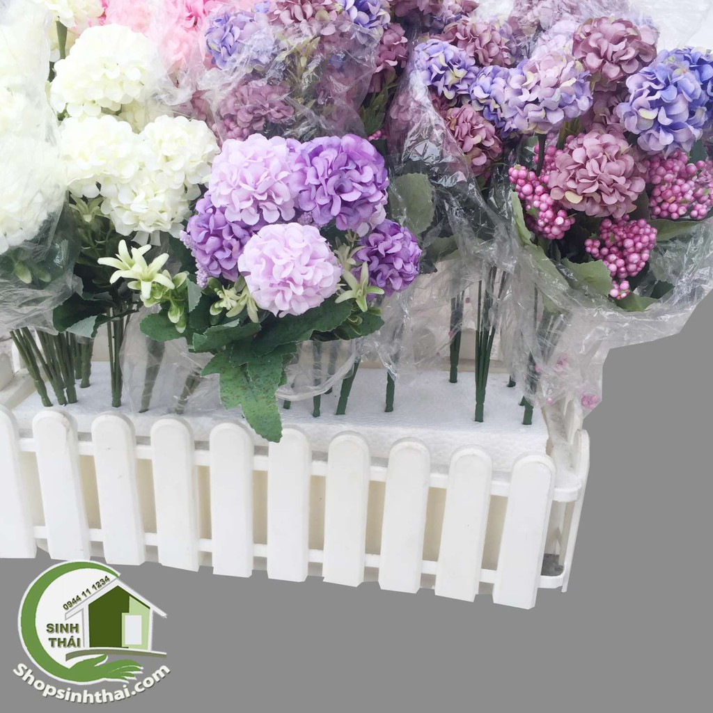 Mút xốp trắng cắm hoa giả, làm mô hình - mút xốp EPS cục vừa 25cm x 10cm x dày 10cm