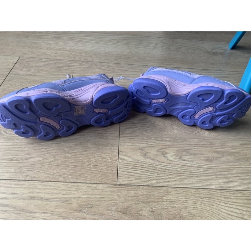 Giày thể thao tím size 37 Sinsay newtag êm chân chính hãng