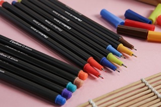 Hộp 80 màu FINELINER
